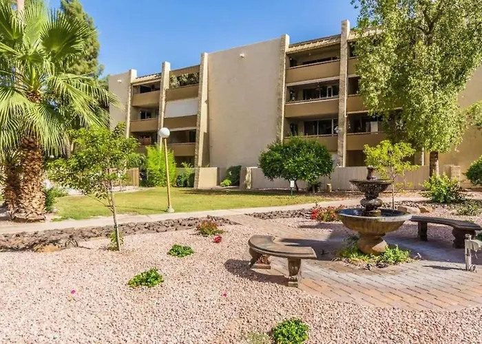 Chic With Parking Spot - Minutes To Old Town!