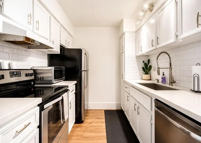 Apartment Chic With Parking Spot - Minutes To Old Town! Scottsdale